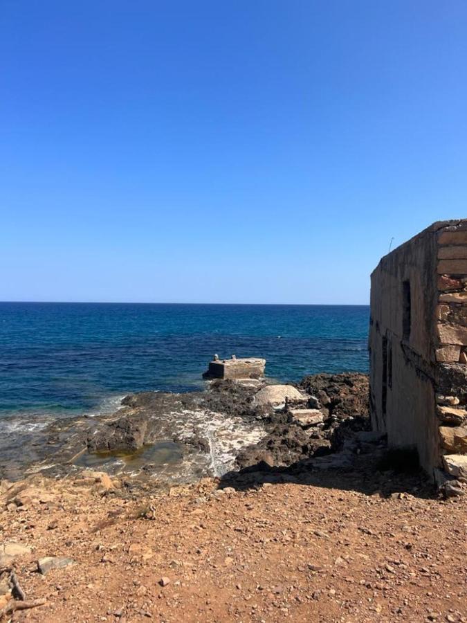 Villa Azzurra Tertenìa Esterno foto
